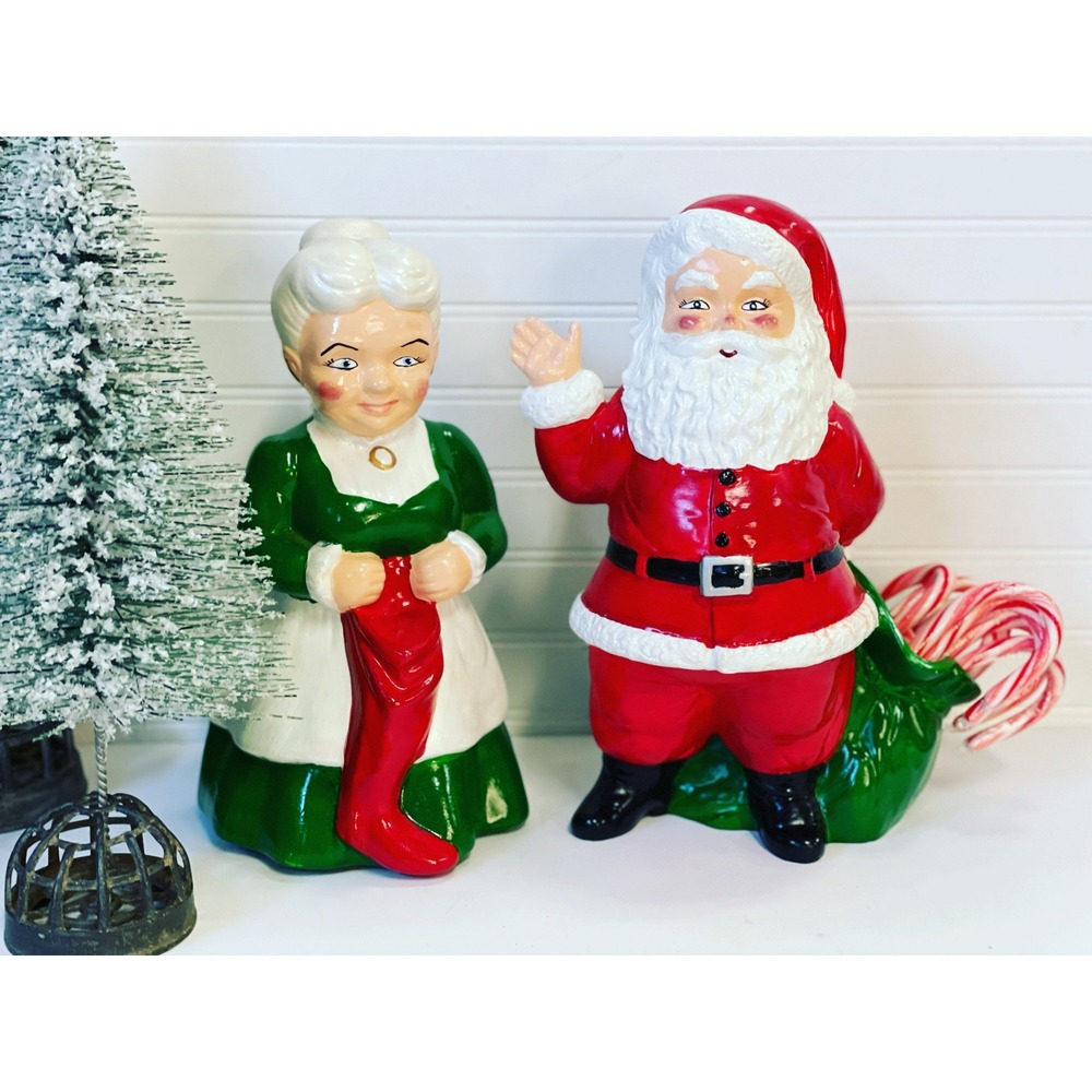 Vintage Ceramic Santa & Mrs. Claus Set - Hand-Painted Duncan Decor